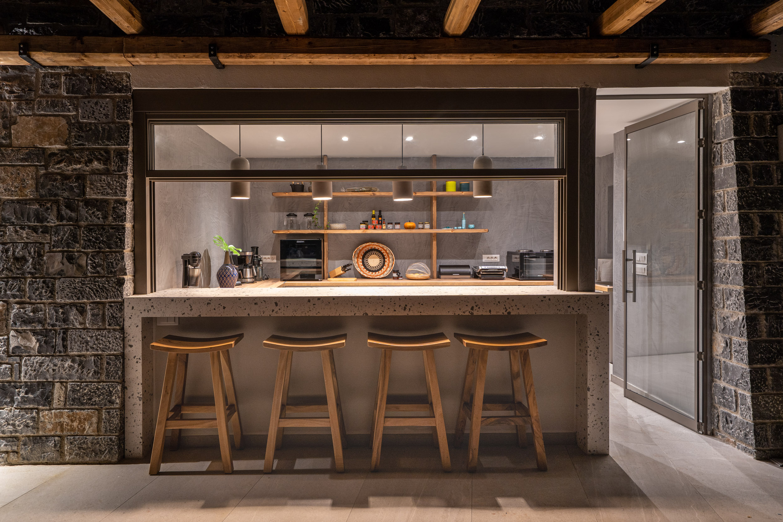 Pignolia Suites One Page 0002