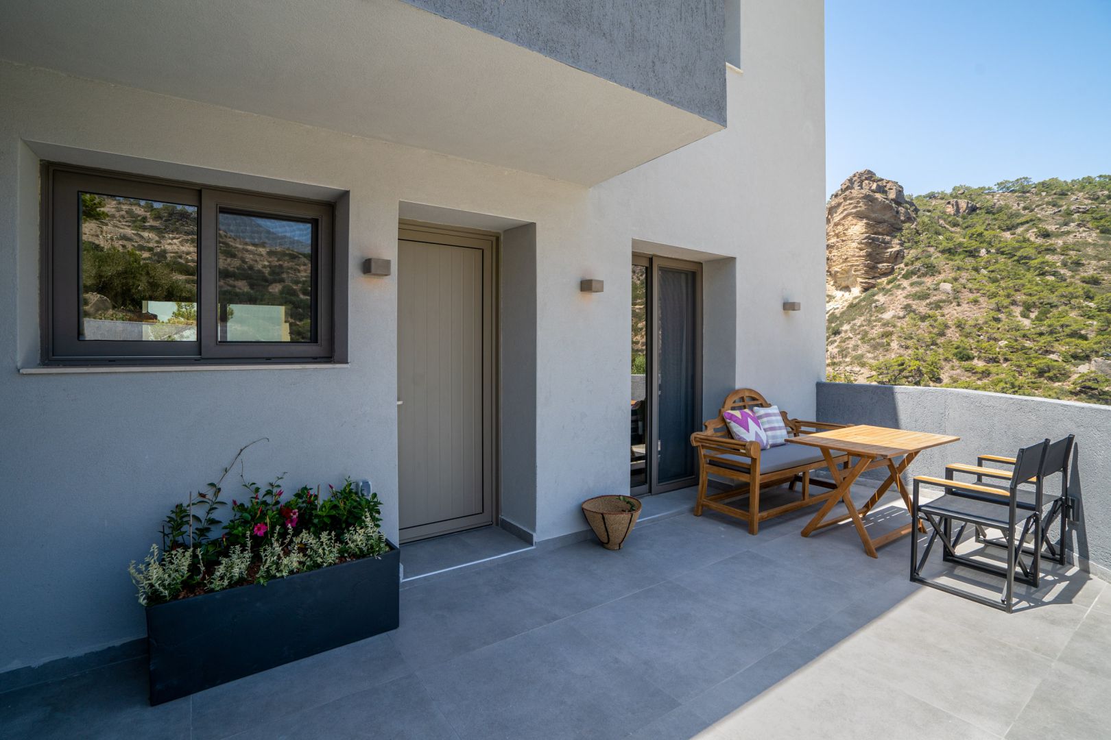 Grand Σουίτα με Εξωτερικό Jacuzzi και θέα στη Θάλασσα (Οlea)